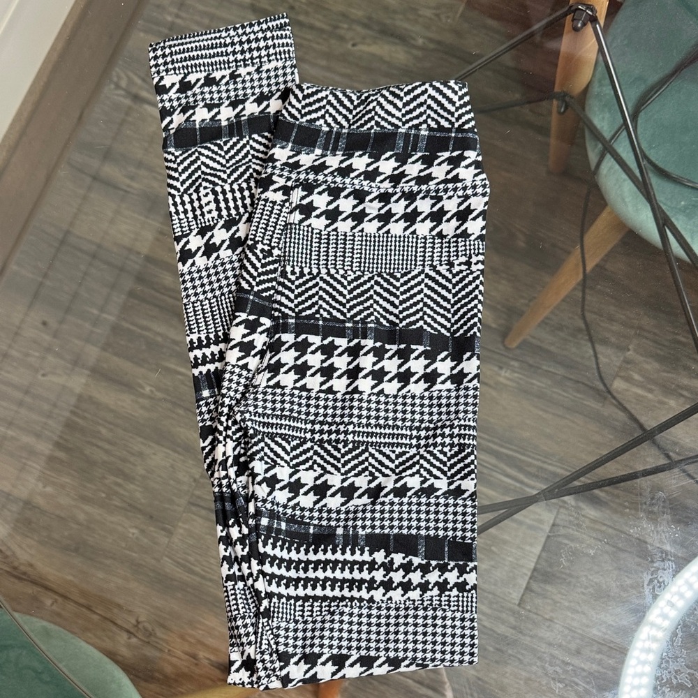 Lularoe tween (juniors 8-16) leggings